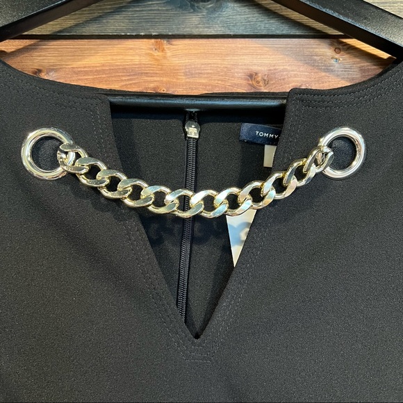 Grommet Split Neck Shift Dress | Tommy Hilfiger - Picture 5 of 6